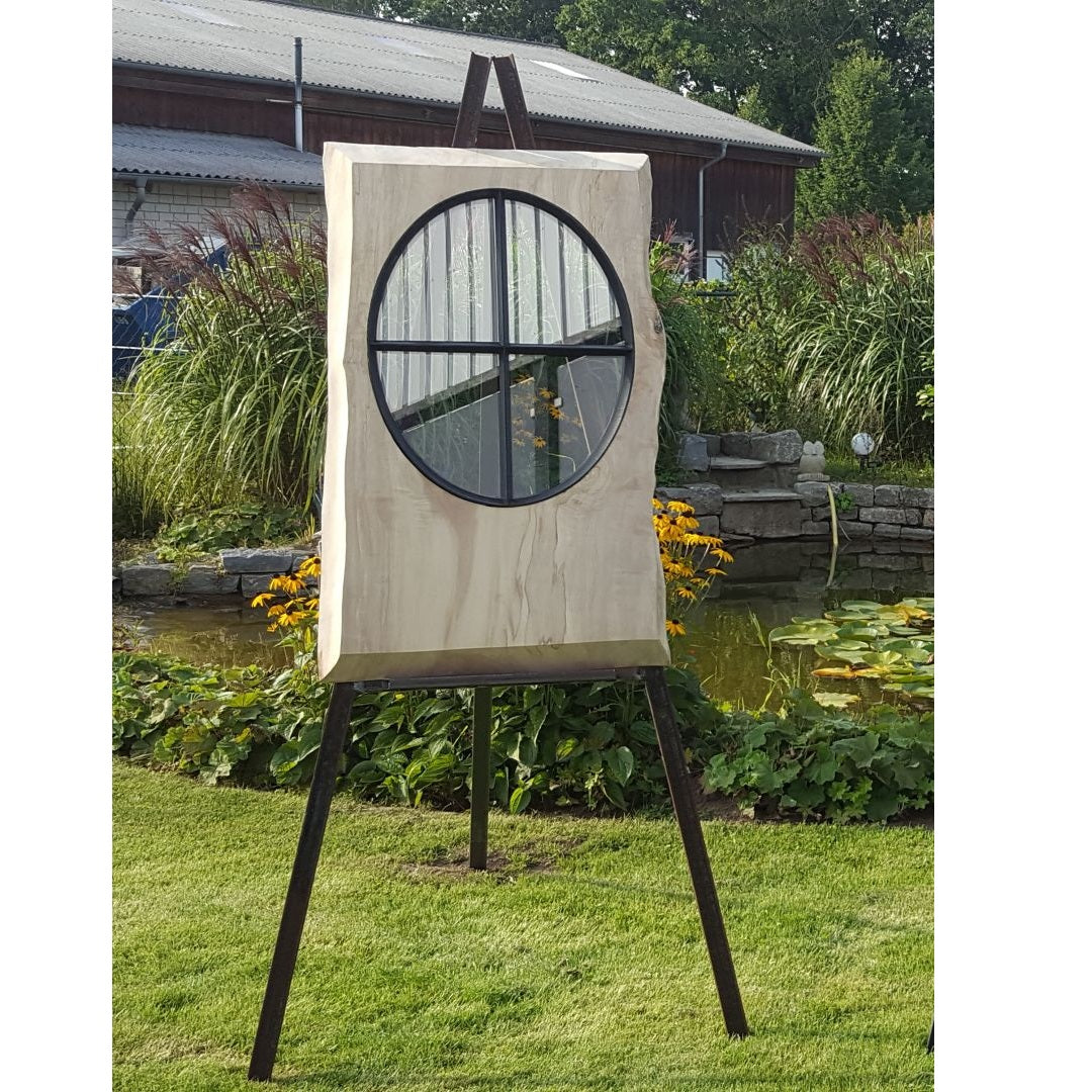 Ochsenaugenfenster aus Stahl