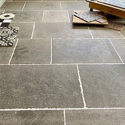 Natursteinboden "Venezia"